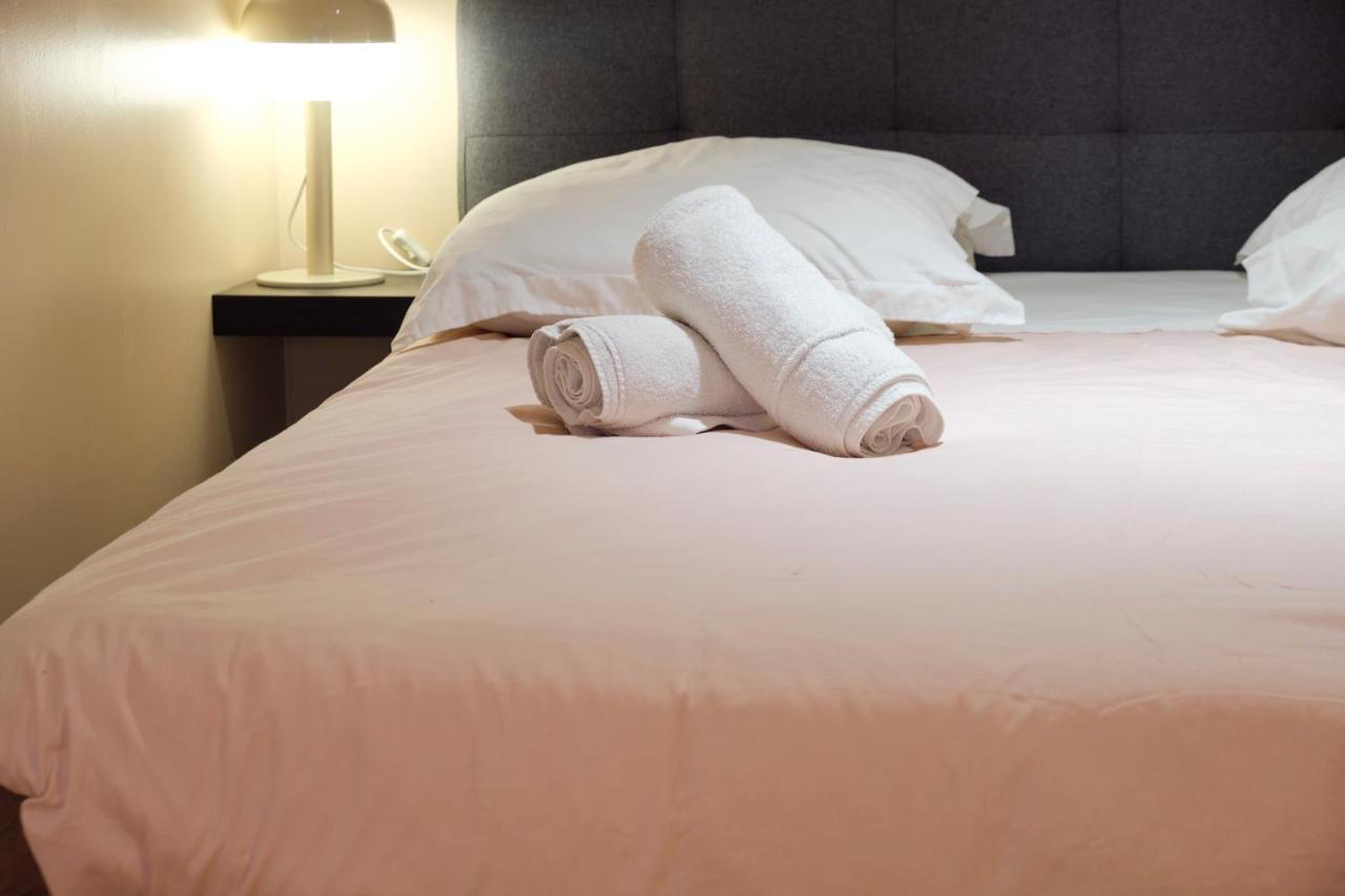 Suite Adamas Lyon Ngoại thất bức ảnh